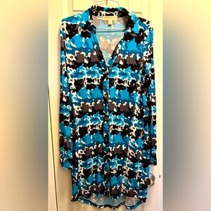 Michael Kors women dress 
Size Medium 
Color blue and gray